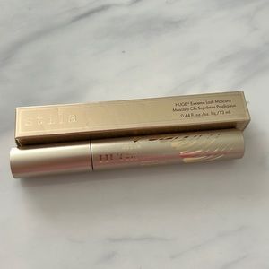 STILA huge extreme lash mascara